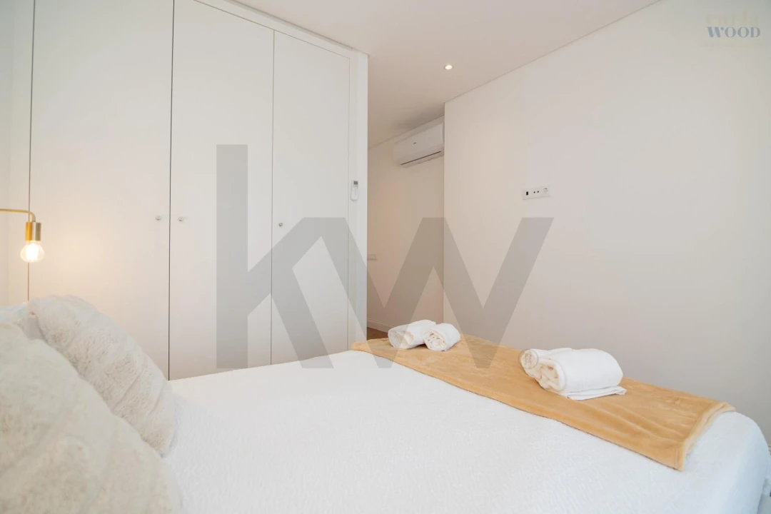 Apartamento T2 para Venda em Portimão Foto 44