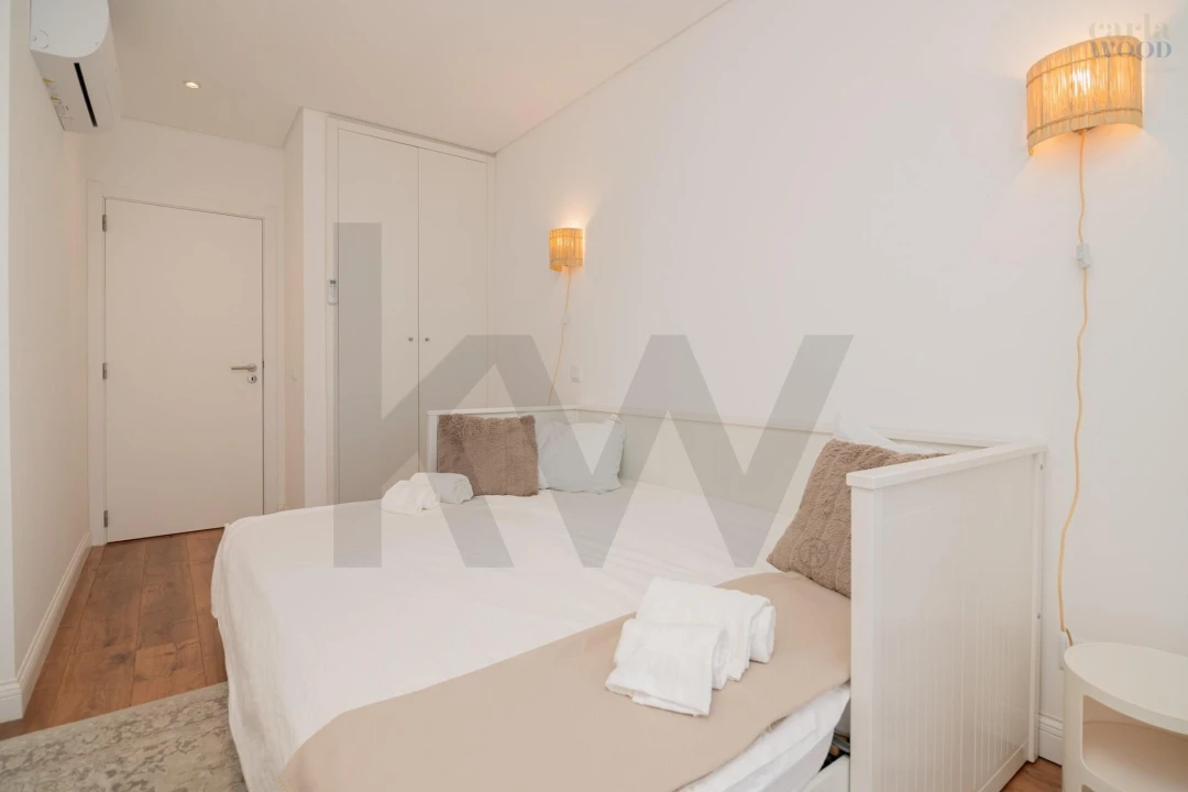 Apartamento T2 para Venda em Portimão Foto 51