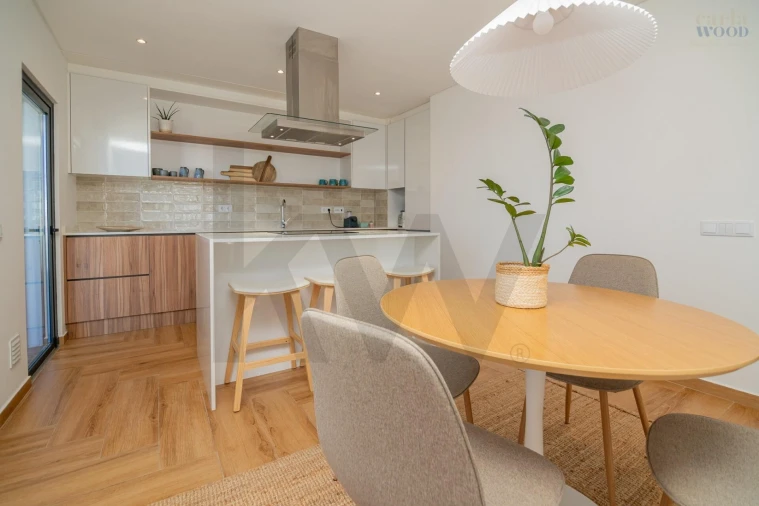 Apartamento T2 para Venda em Portimão Foto 32