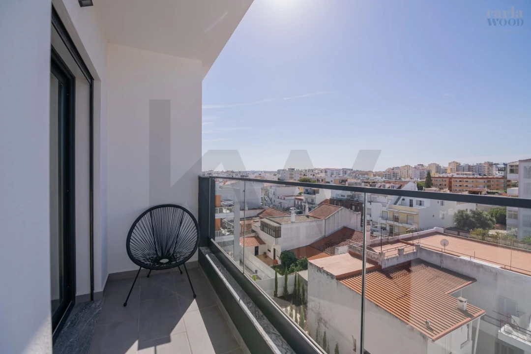 Apartamento T2 para Venda em Portimão Foto 52
