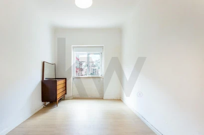 Apartamento T2 para Venda em Queluz e Belas