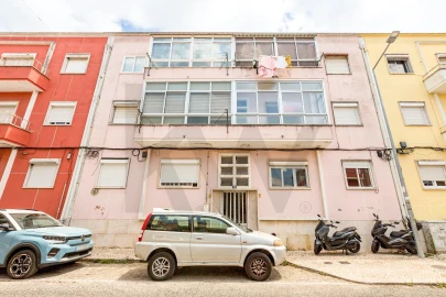 Apartamento T2 para Venda em Queluz e Belas