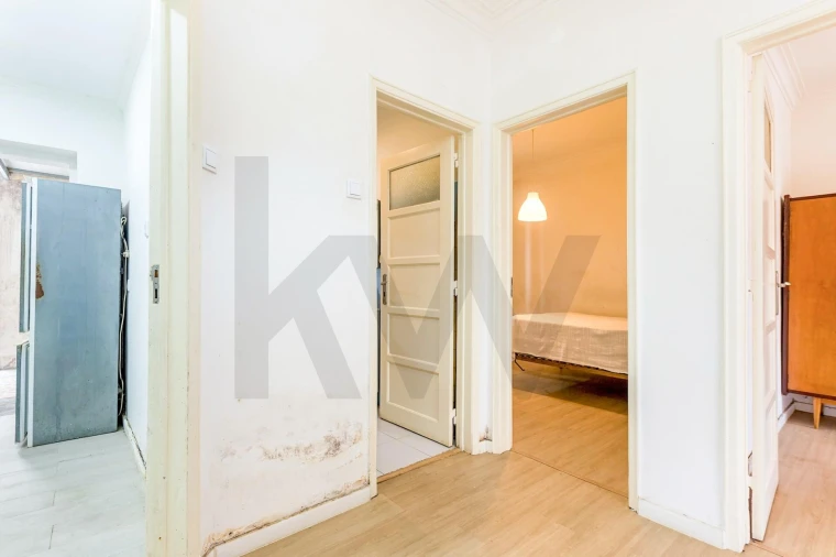 Apartamento T2 para Venda em Queluz e Belas Foto 4