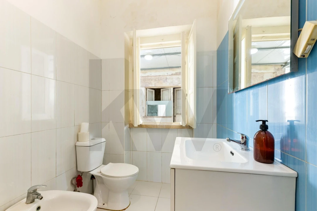 Apartamento T2 para Venda em Queluz e Belas Foto 11