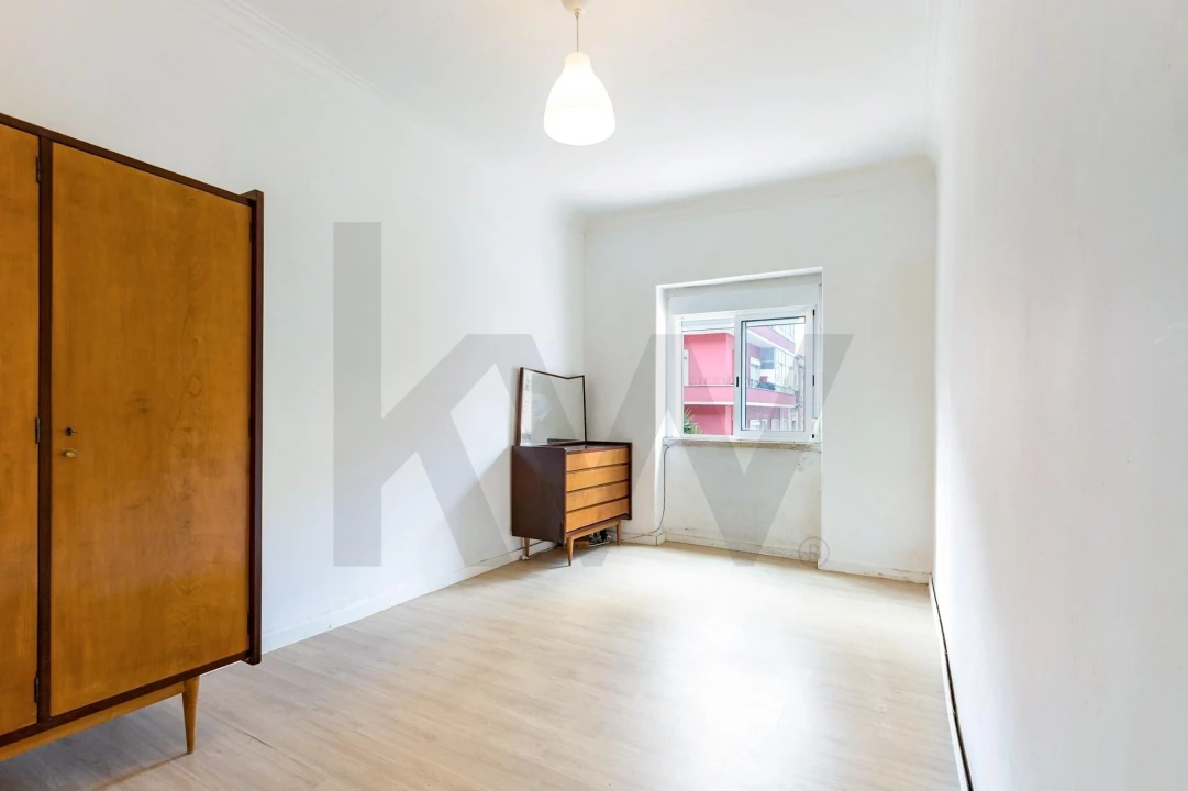 Apartamento T2 para Venda em Queluz e Belas Foto 8