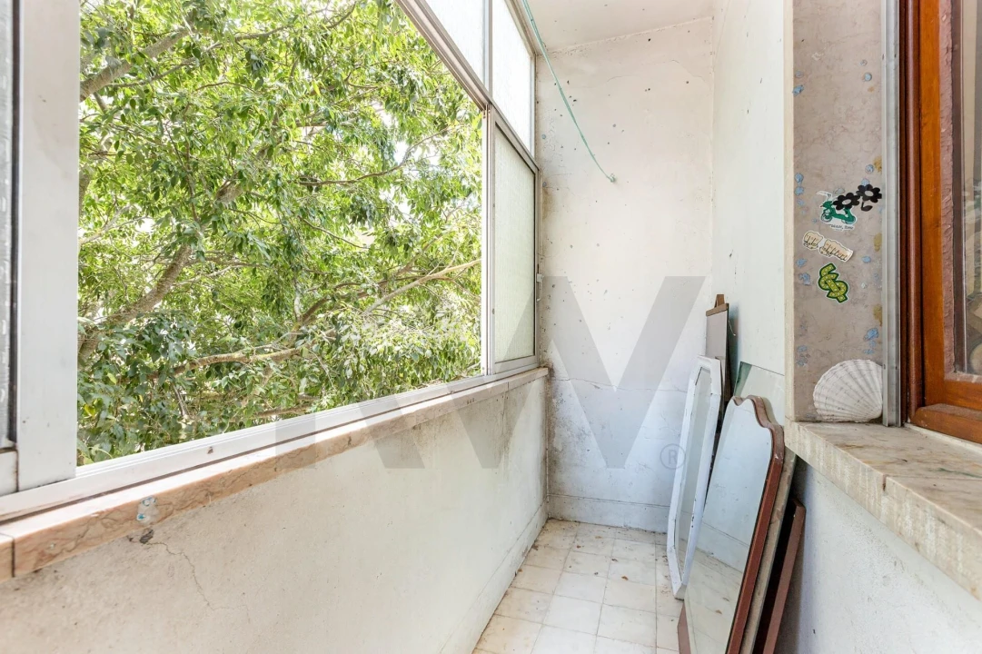 Apartamento T4 para Venda em Queluz e Belas Foto 17