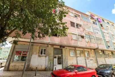 Apartamento T4 para Venda em Queluz e Belas