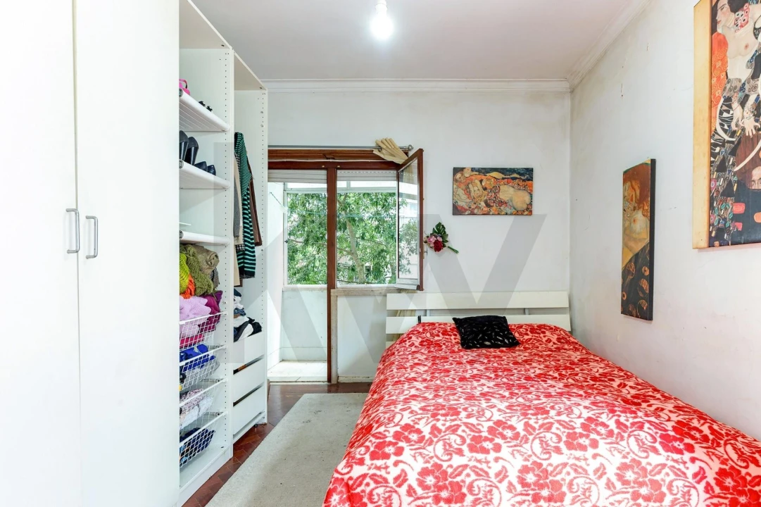 Apartamento T4 para Venda em Queluz e Belas Foto 14