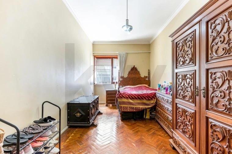 Apartamento T4 para Venda em Queluz e Belas Foto 5