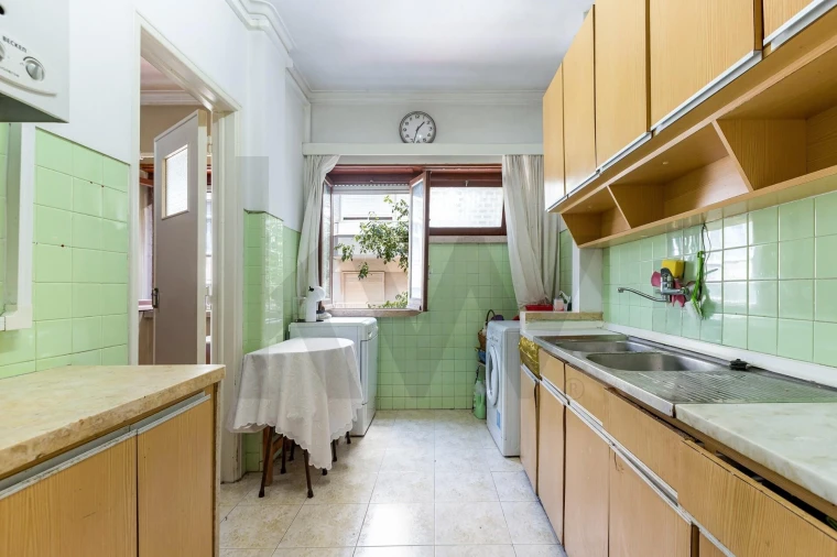 Apartamento T4 para Venda em Queluz e Belas Foto 19