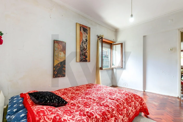 Apartamento T4 para Venda em Queluz e Belas Foto 15