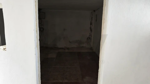 Moradia T2 para Venda em Barbacena e Vila Fernando