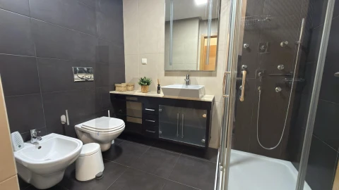 Apartamento T3 para Arrendamento em Loures