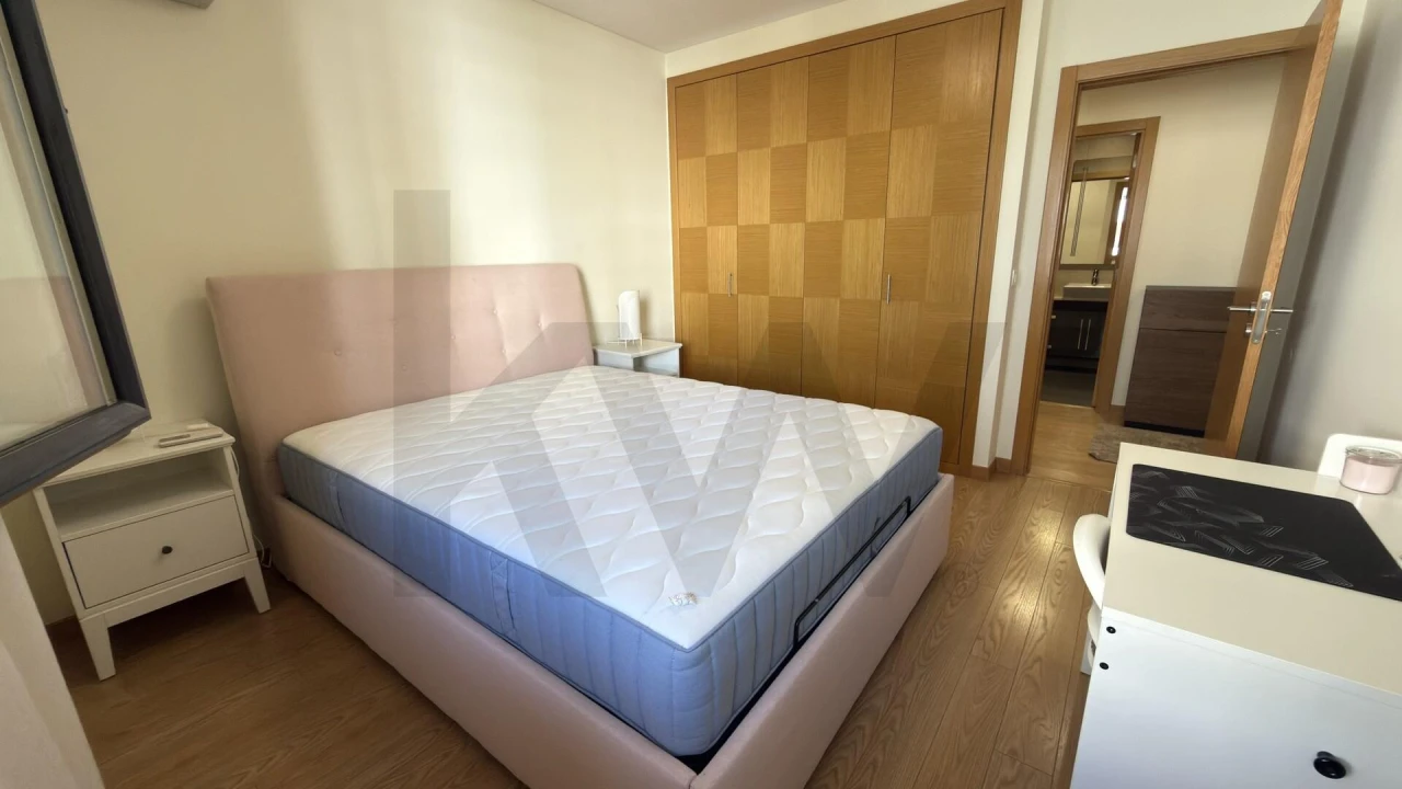 Apartamento T3 para Arrendamento em Loures Foto 12