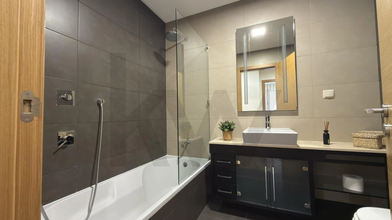 Apartamento T3 para Arrendamento em Loures Foto 10