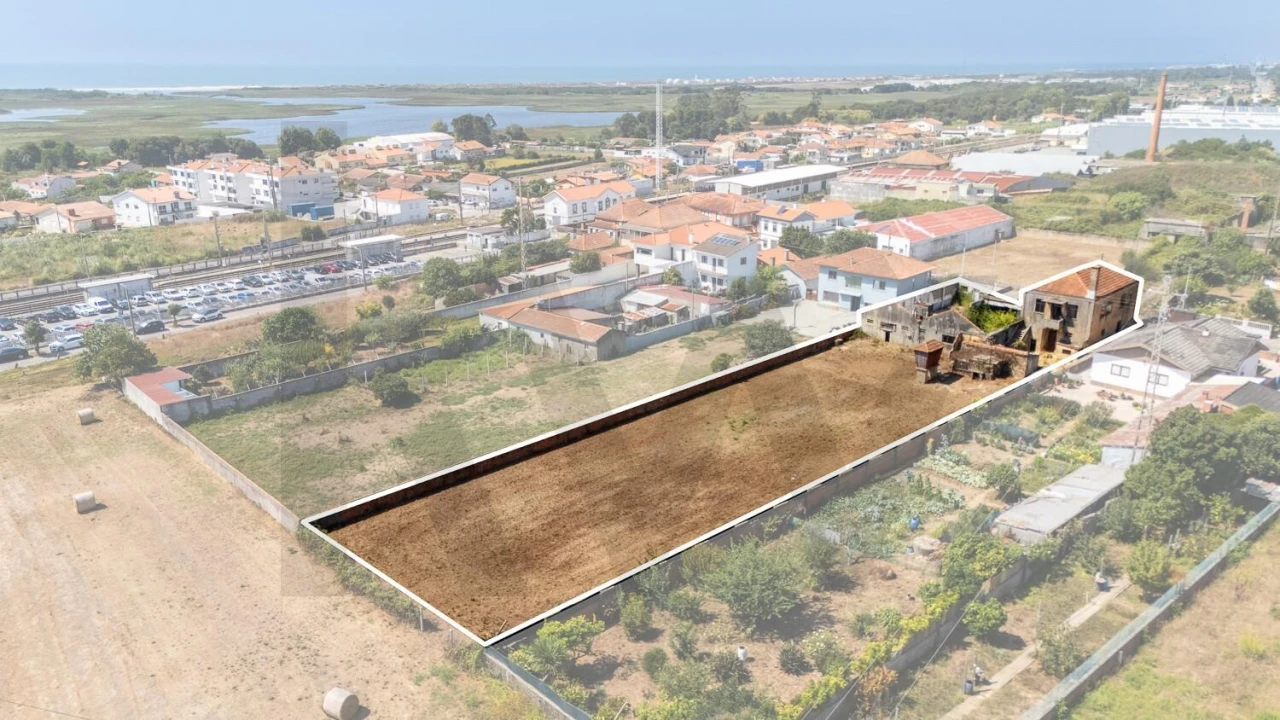 Moradia T3 para Venda em Esmoriz Foto 1
