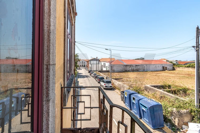 Moradia T3 para Venda em Esmoriz Foto 12