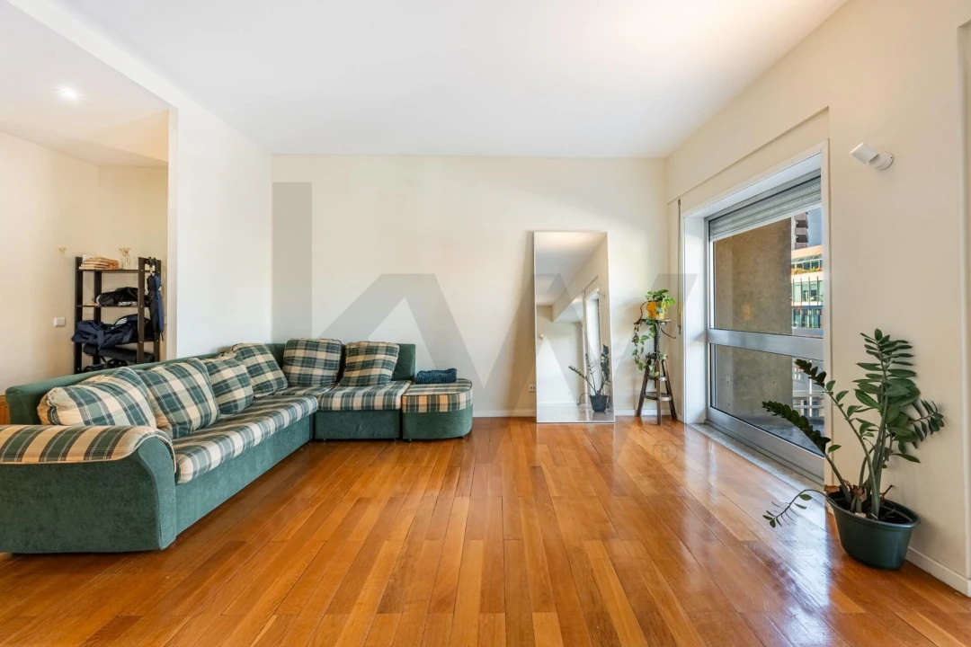 Apartamento T3 para Venda em Lordelo do Ouro e Massarelos Foto 19