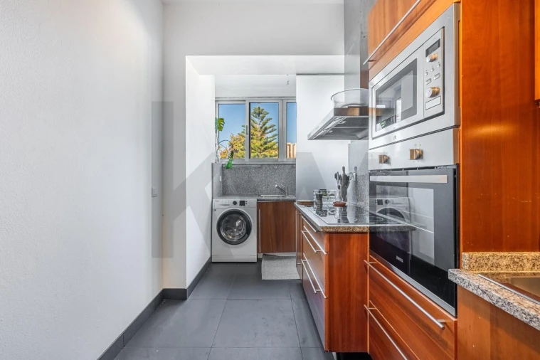 Apartamento T3 para Venda em Lordelo do Ouro e Massarelos Foto 7