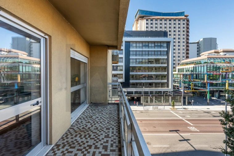 Apartamento T3 para Venda em Lordelo do Ouro e Massarelos Foto 28