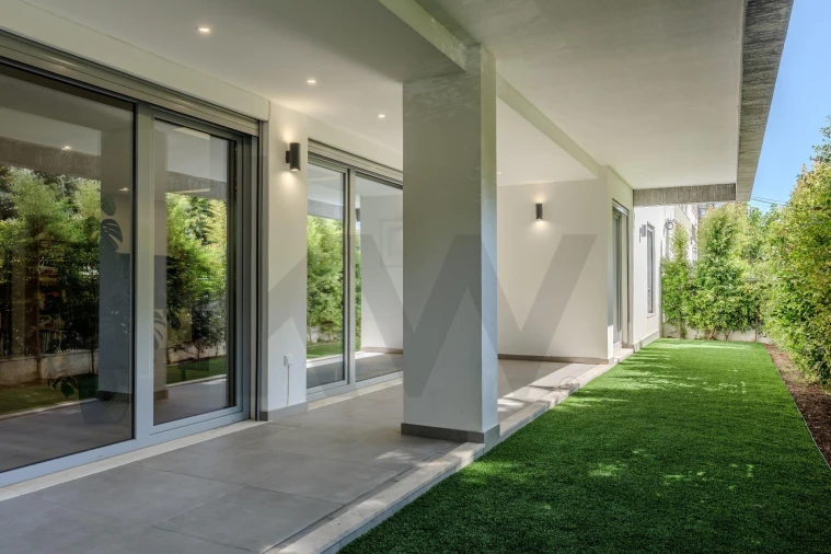 Apartamento T4 para Venda em Carcavelos e Parede Foto 35