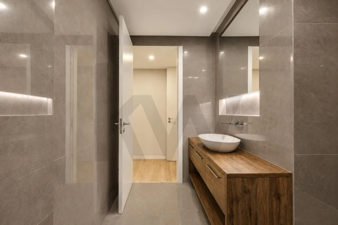 Apartamento T4 para Venda em Carcavelos e Parede Foto 28