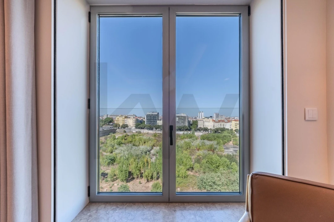 Apartamento T3 para Venda em Campolide Foto 18