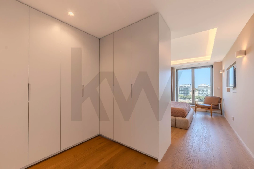 Apartamento T3 para Venda em Campolide Foto 19