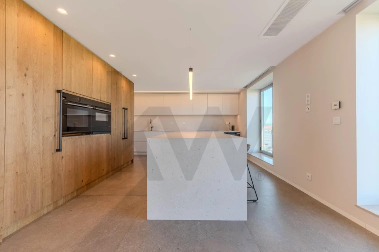 Apartamento T3 para Venda em Campolide Foto 9