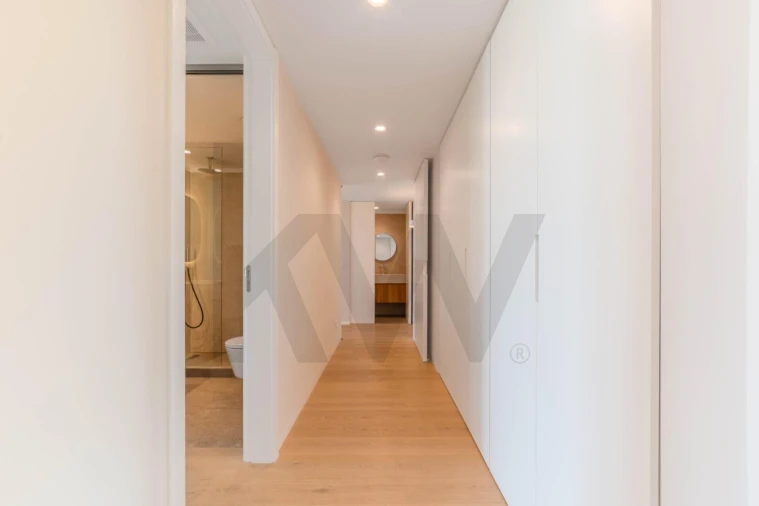 Apartamento T3 para Venda em Campolide Foto 42