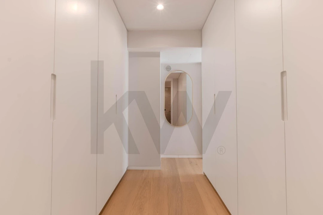 Apartamento T3 para Venda em Campolide Foto 38