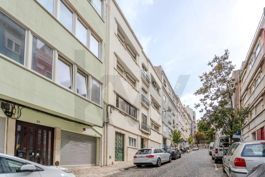 Apartamento T2 para Venda em Penha de França Foto 35