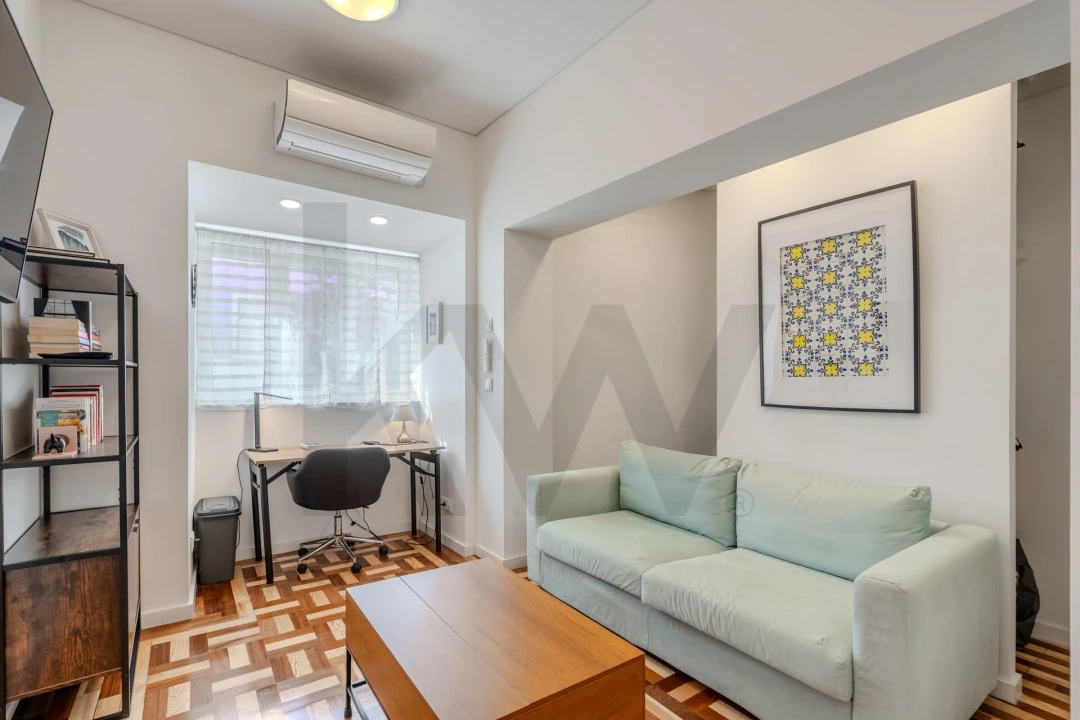 Apartamento T2 para Venda em Penha de França Foto 1