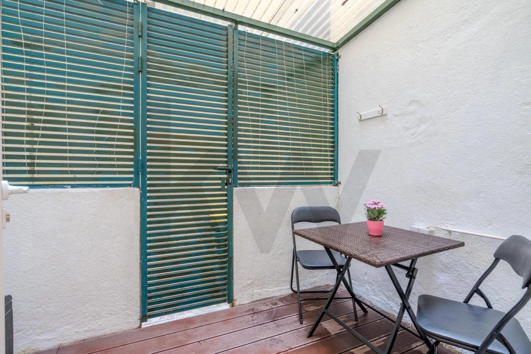 Apartamento T2 para Venda em Penha de França Foto 27