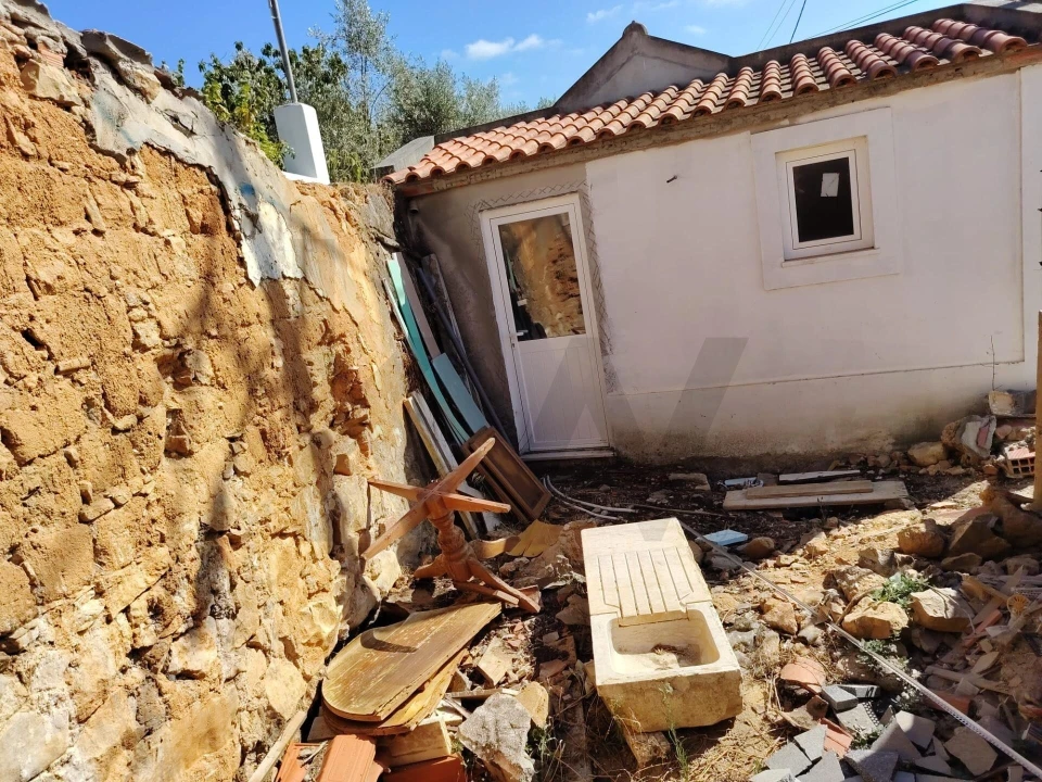 Moradia T3 para Venda em Maxial e Monte Redondo Foto 8