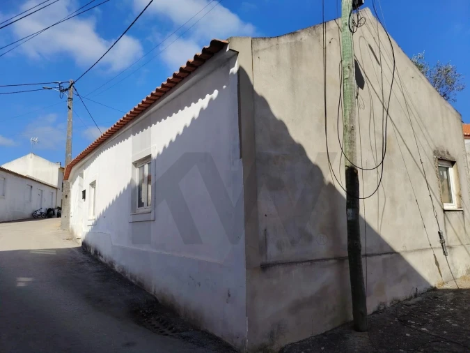 Moradia T3 para Venda em Maxial e Monte Redondo Foto 5