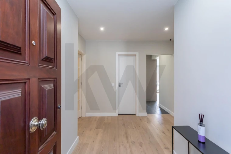 Apartamento T3 para Venda em Cascais e Estoril Foto 2
