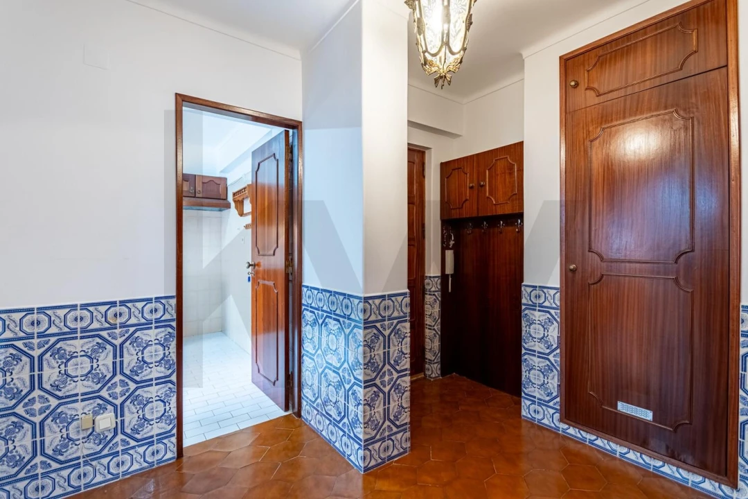 Apartamento T3 para Venda em Algueirão-Mem Martins Foto 7