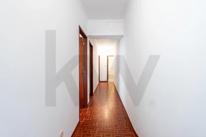 Apartamento T3 para Venda em Algueirão-Mem Martins