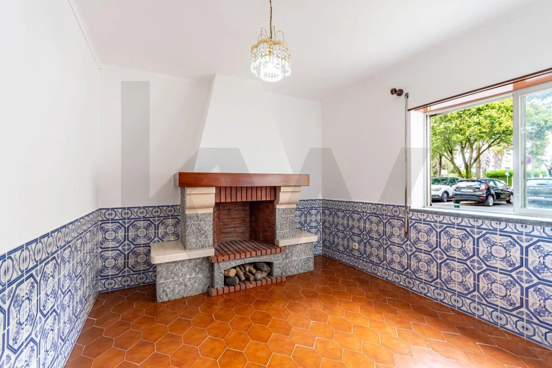 Apartamento T3 para Venda em Algueirão-Mem Martins Foto 4