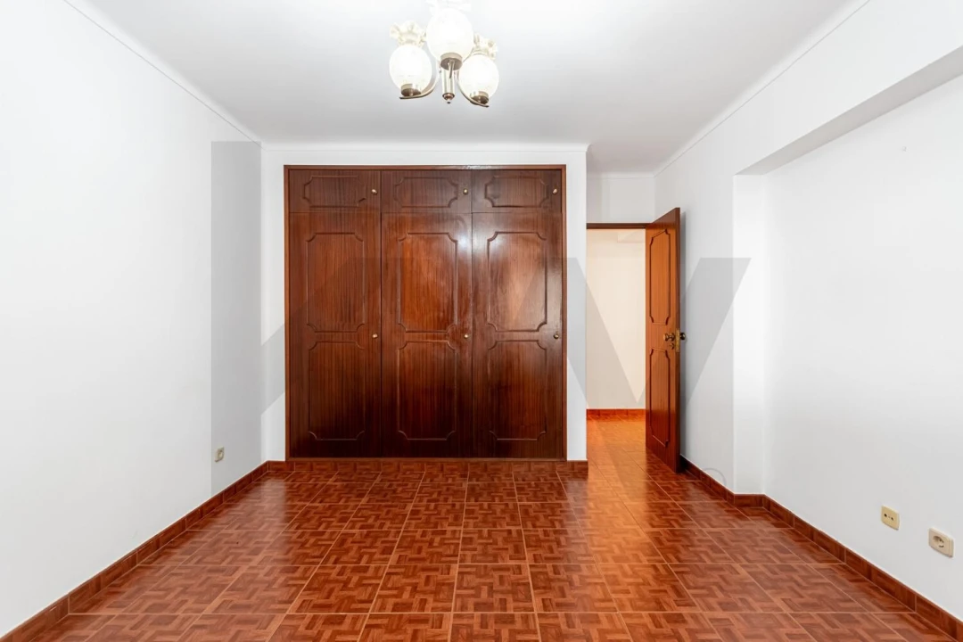 Apartamento T3 para Venda em Algueirão-Mem Martins Foto 20