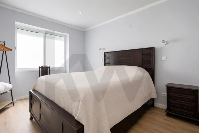 Moradia T8 para Venda em Ponta Delgada (São Sebastião)