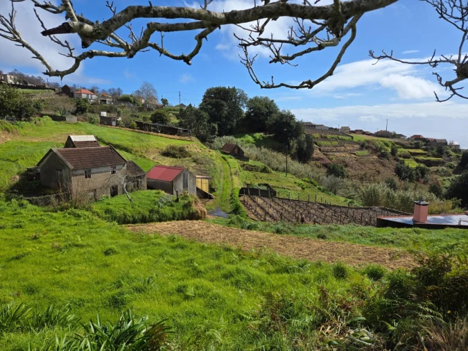 Moradia T2 para Venda em Fajã da Ovelha Foto 14