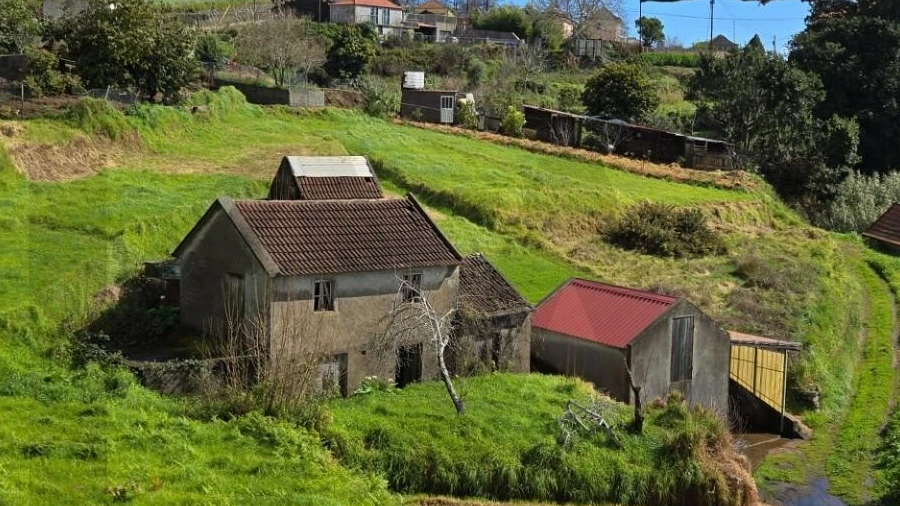 Moradia T2 para Venda em Fajã da Ovelha