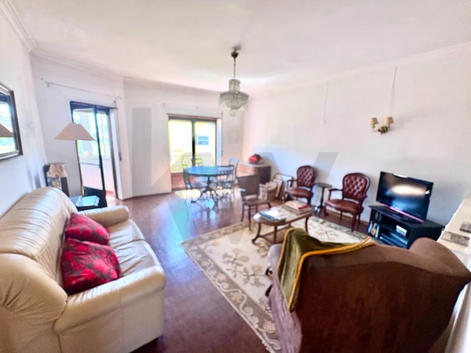 Apartamento T2 para Venda em Carcavelos e Parede Foto 13