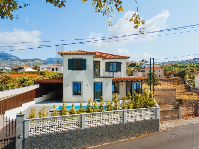 Moradia T4 para Venda em São Martinho Foto 54