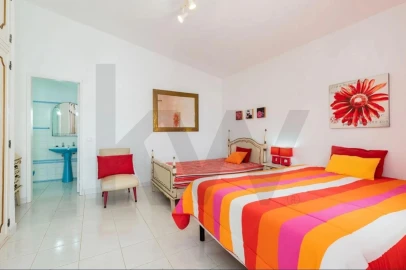 Quinta T9 para Venda em Vila de Sagres