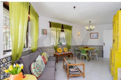 Quinta T9 para Venda em Vila de Sagres