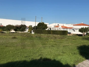 Quinta T9 para Venda em Vila de Sagres