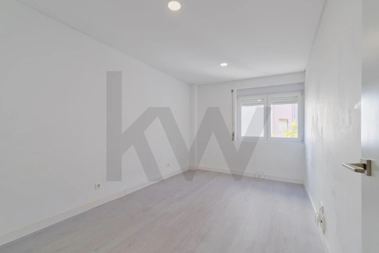 Apartamento T2 para Venda em União das Freguesias de Setúbal Foto 21